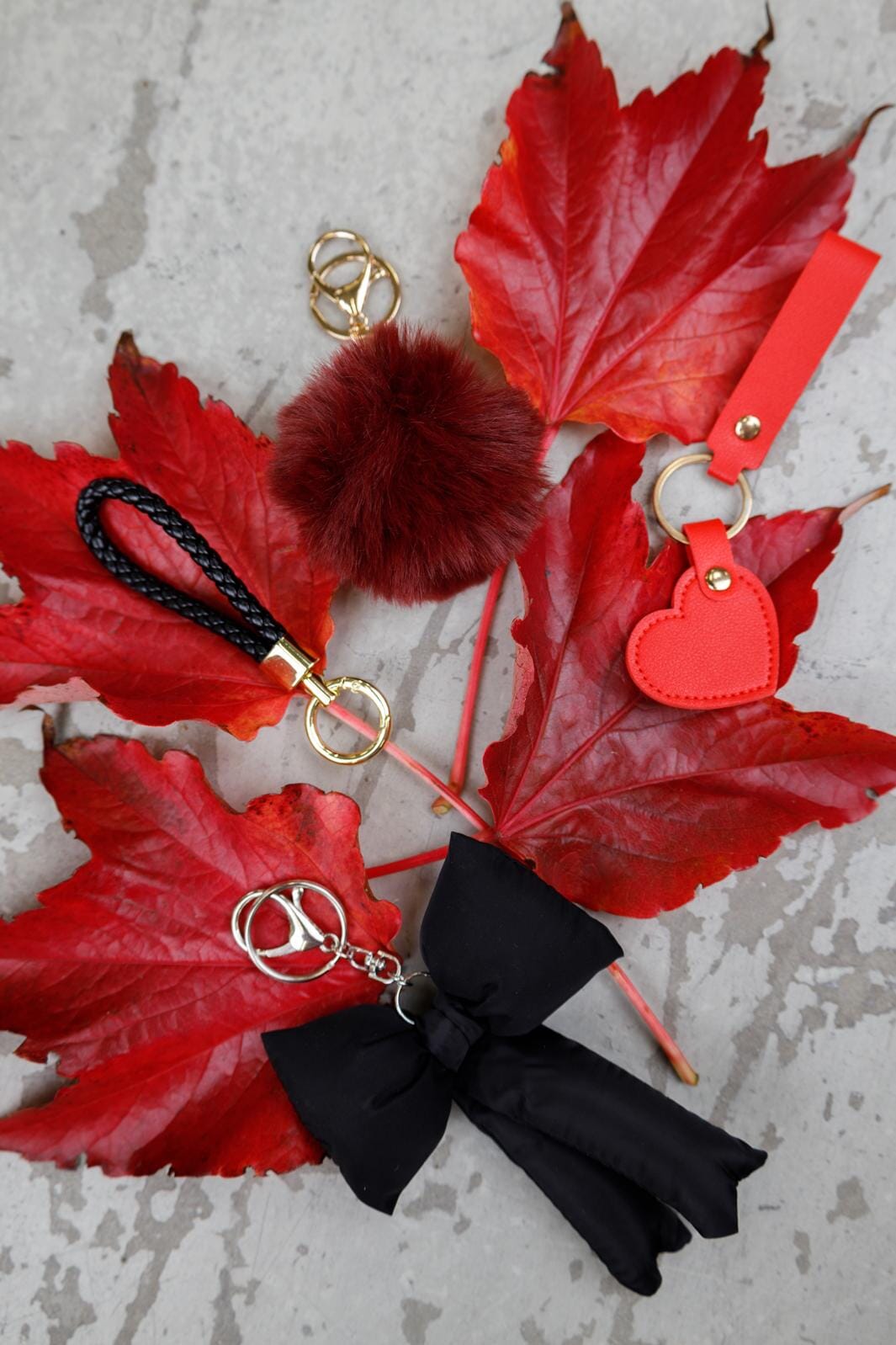 Black Colour - Bcheart Pu Keyhanger 10290 - Red