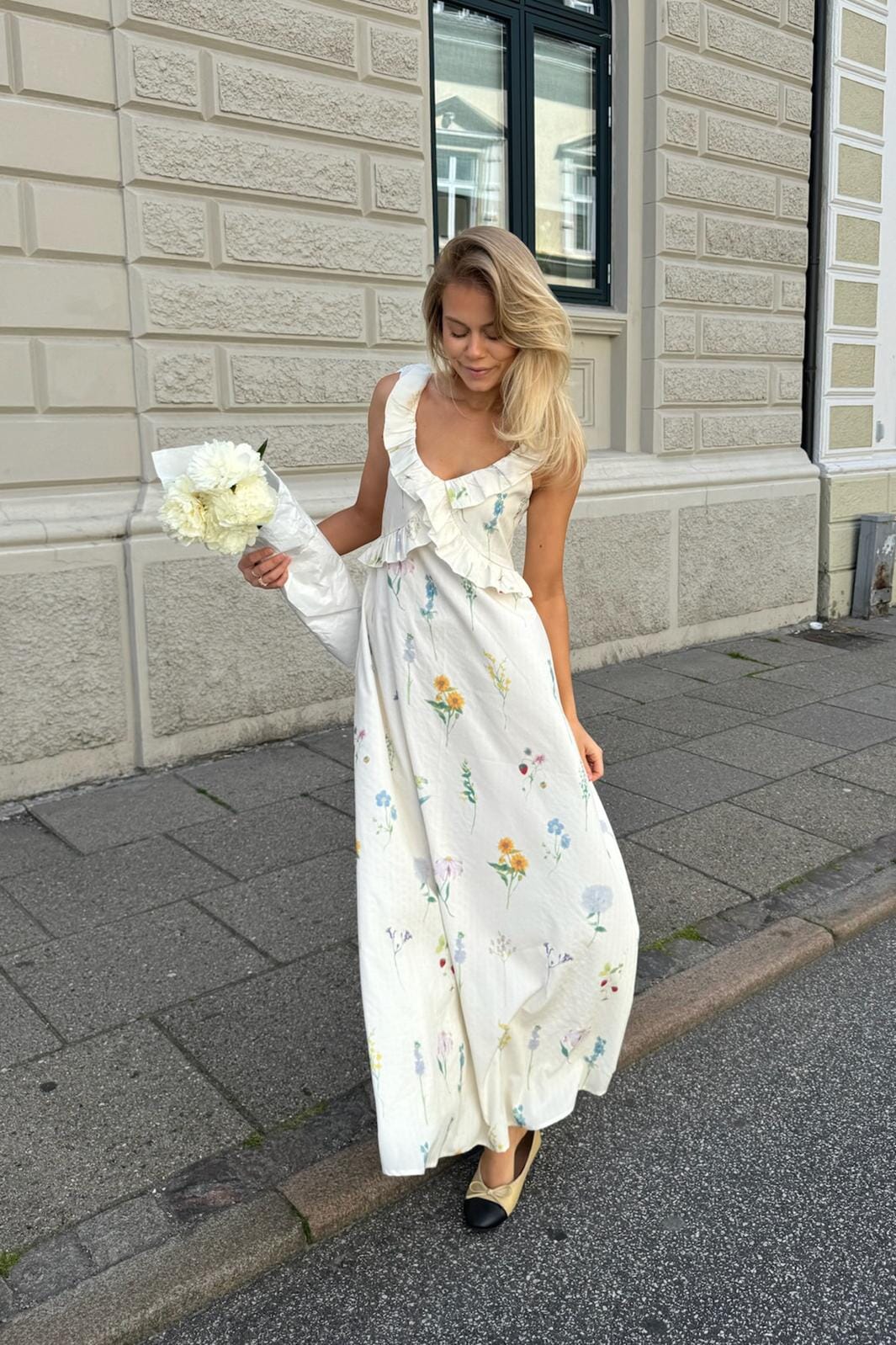 BYIC - Melbaic Dress - owfp Off White Flower Print