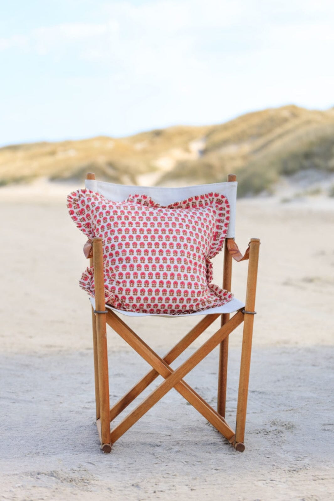 Forudbestilling - Black Colour - Bcflora Cushion Cover With Frill - Bouquet Pink Pudebetræk 