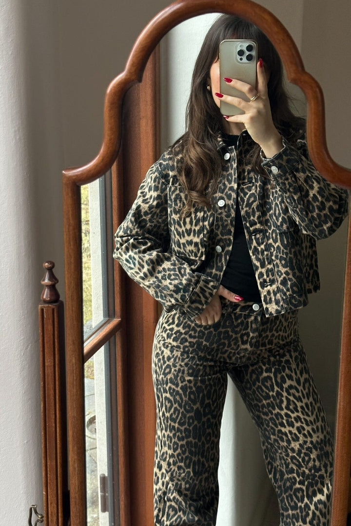 Forudbestilling - Neo Noir - Simona Leopard Pants - 400 Leopard Jeans 