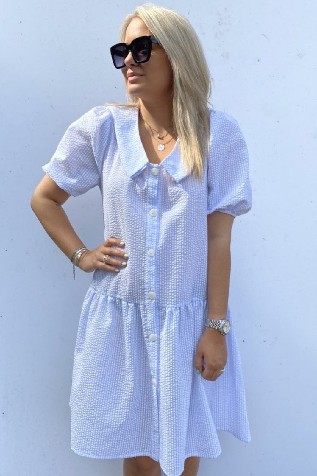 Forudbestilling - Noella - Melina Dress Seersucker - Blue/White Stripe Kjoler 