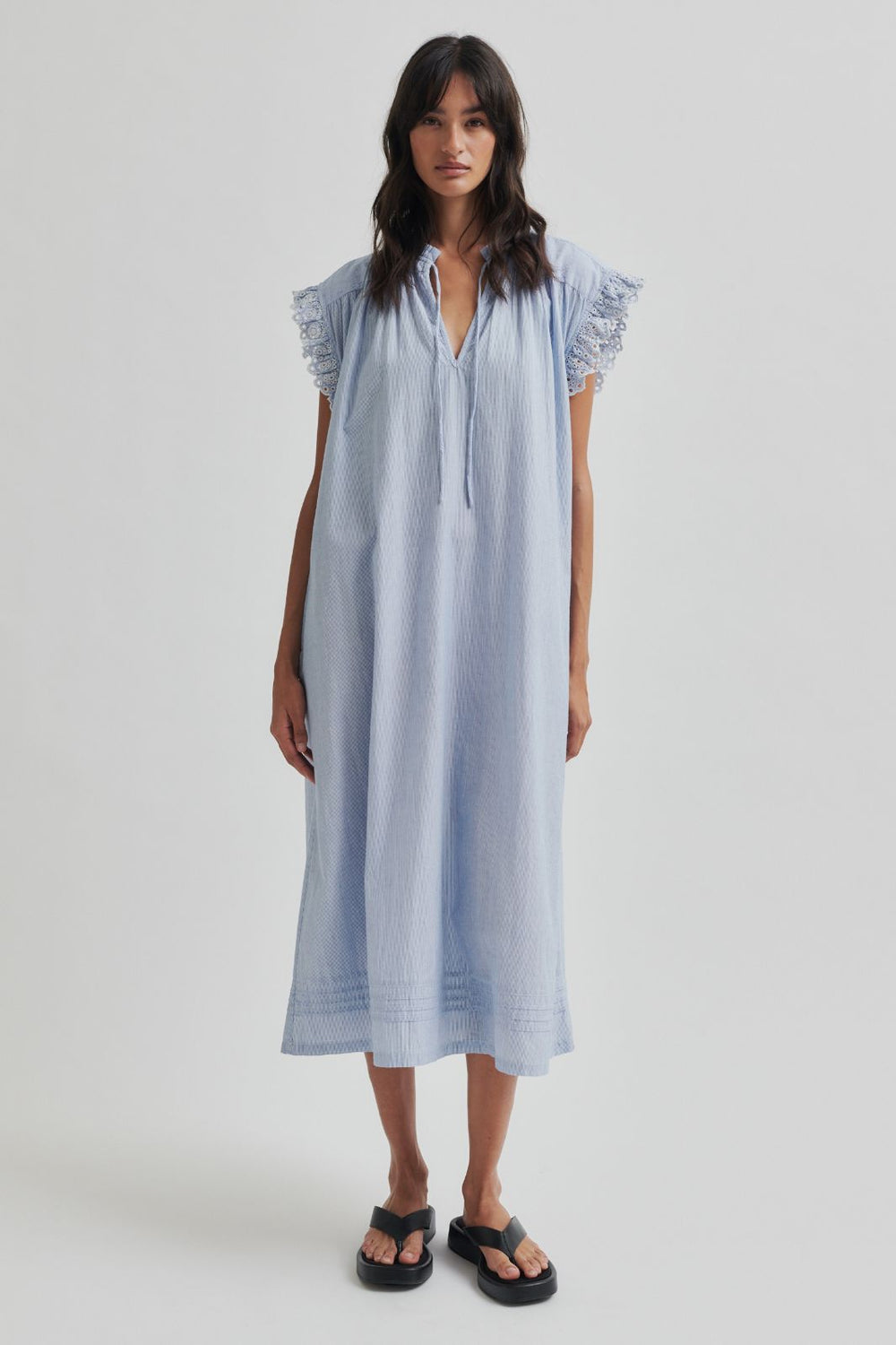 Forudbestilling - Second Female - Laure Dress 59715 - Light Blue Stripe Kjoler 