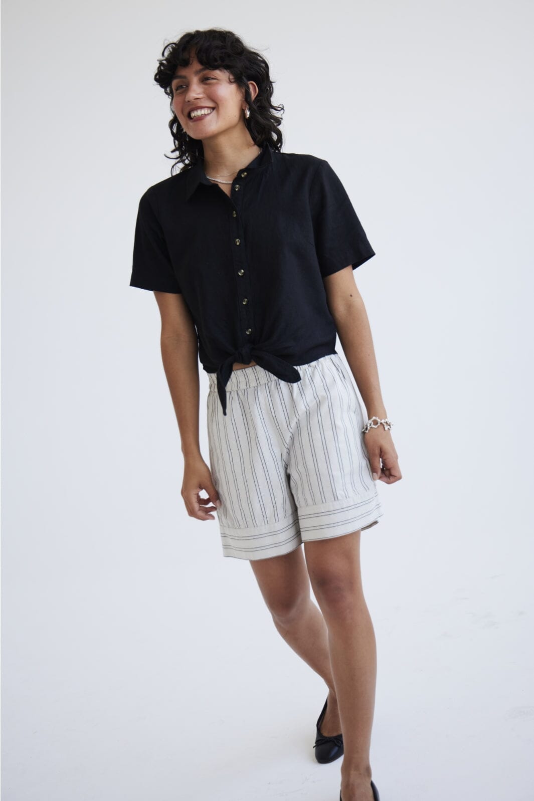 Ichi - Ihvasilia Sho - 140000 Silver Gray Shorts 