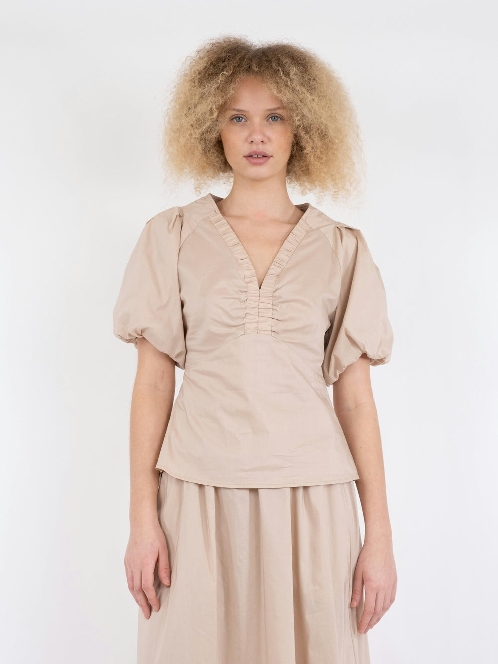 Neo Noir - Irina Poplin Blouse - Dark Sand