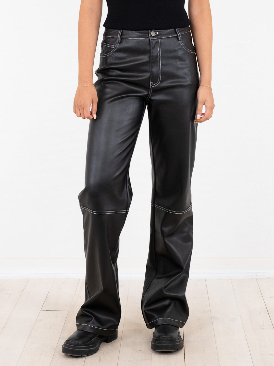 Neo Noir - Jakoba Faux Stitch Pants - Black