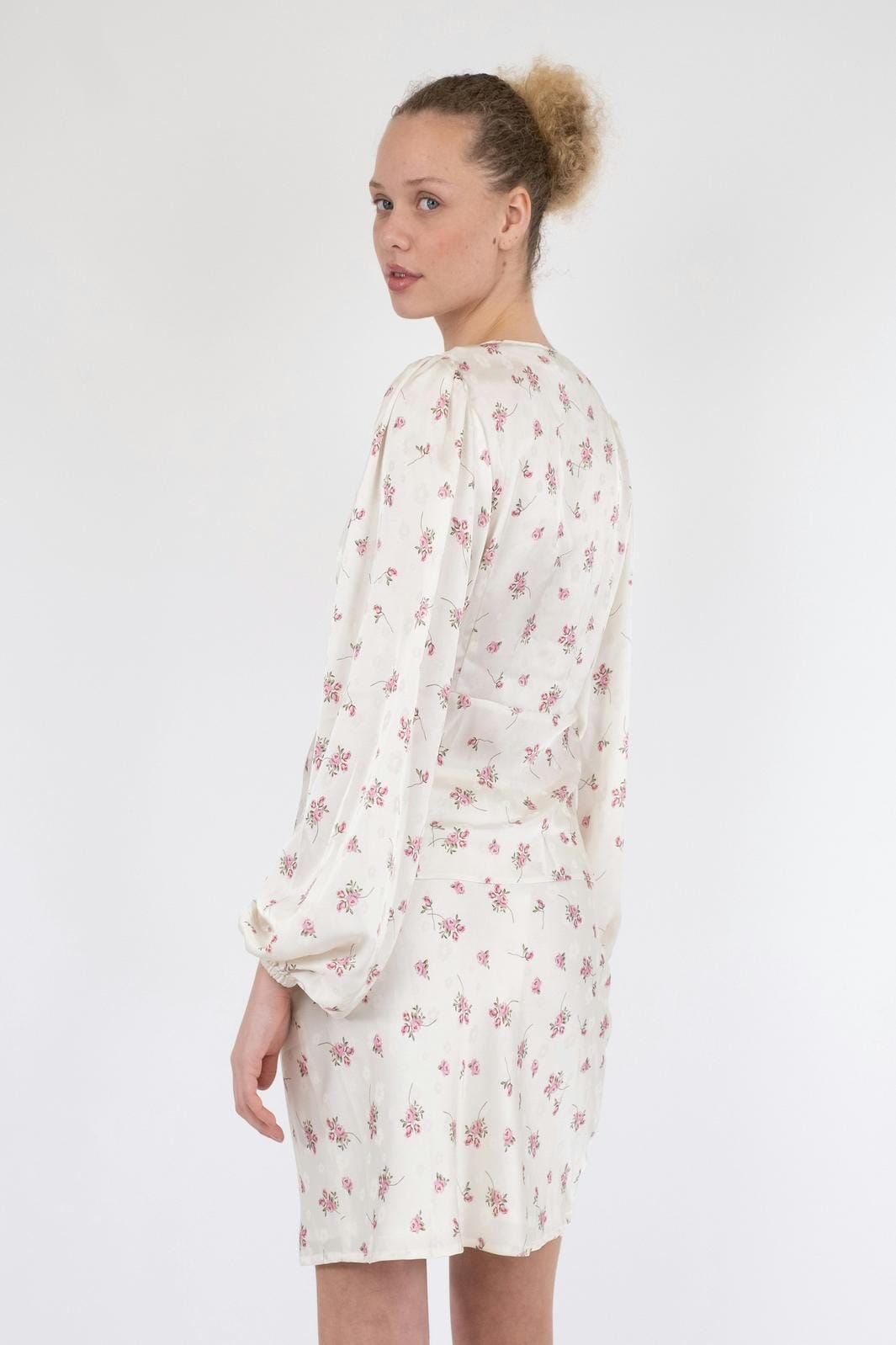 Neo Noir - Jane Cute Rose Blouse - Off White