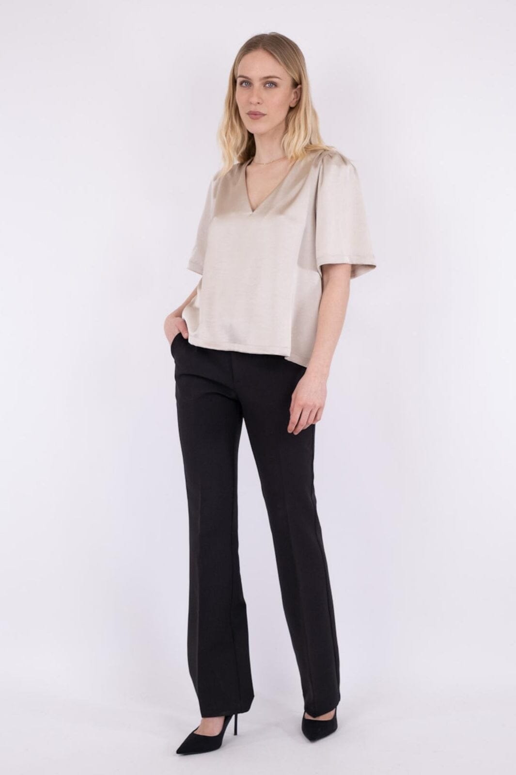 Neo Noir - Largo Heavy Sateen Blouse - Champagne Bluser 