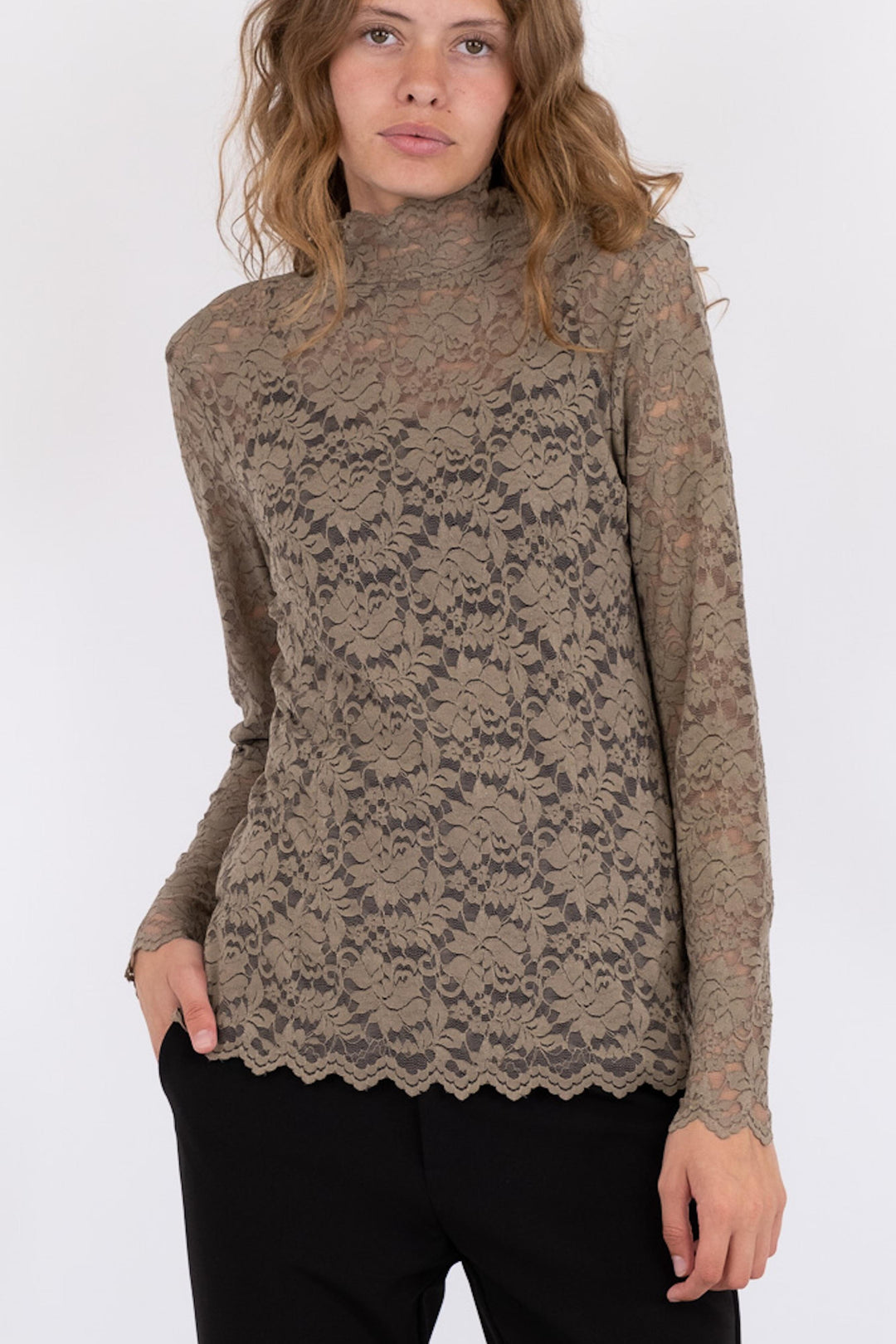 Neo Noir - Liza Laceflower Blouse - Dark Taupe