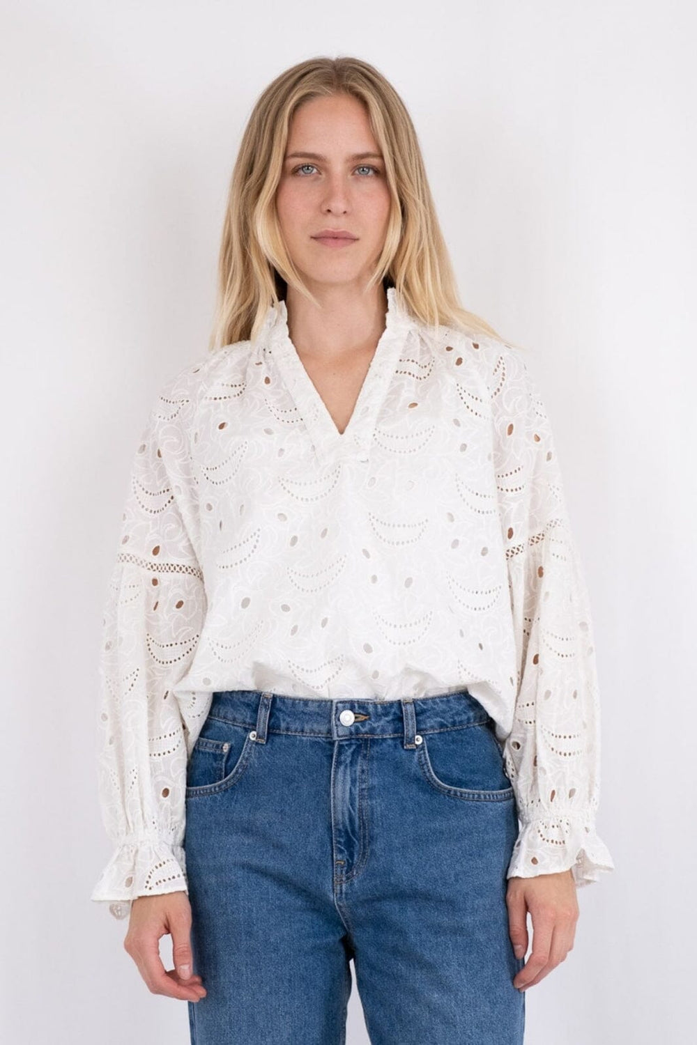 Neo Noir - Micah Emb Blouse - White 