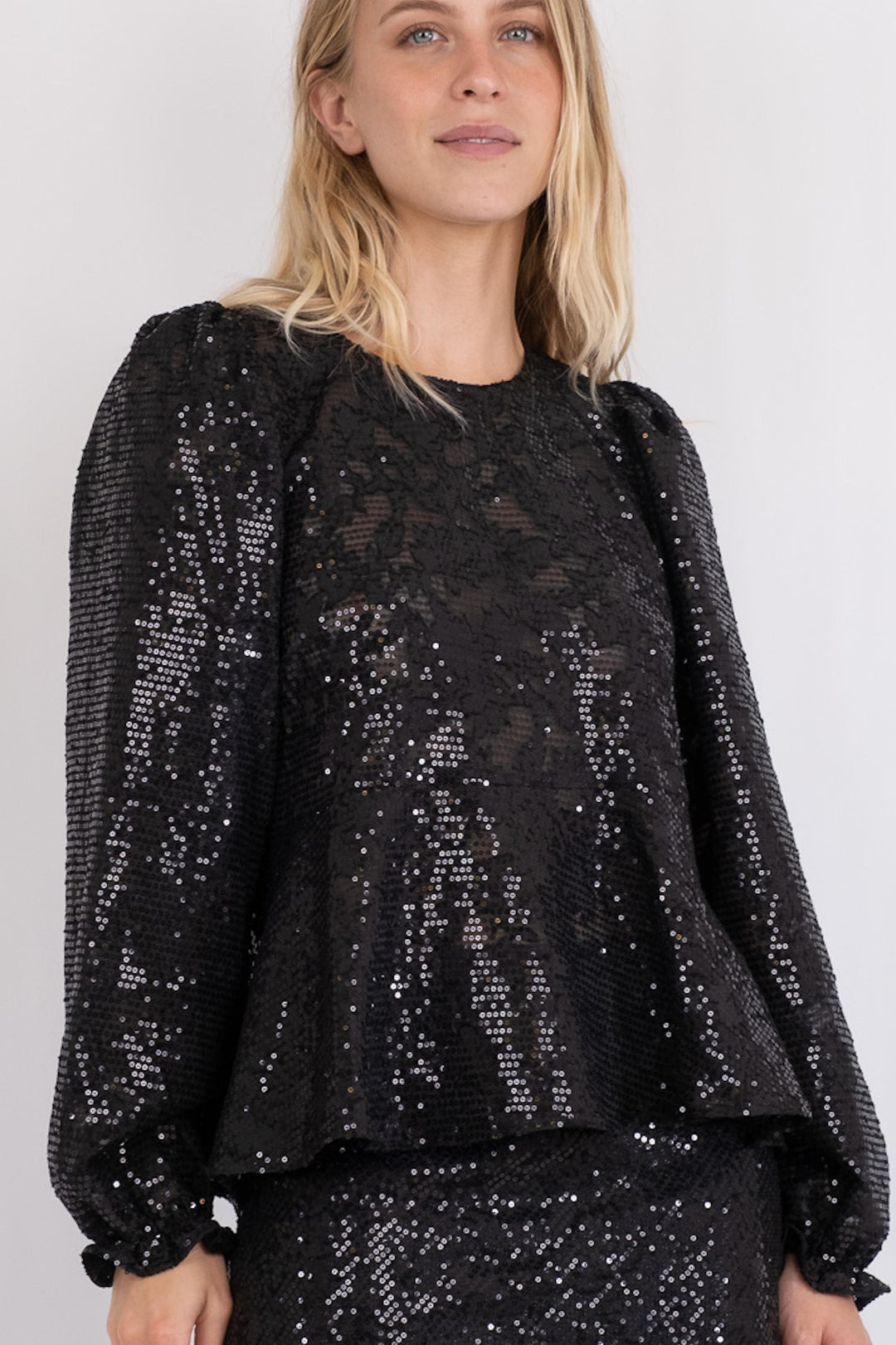 Neo Noir - Rizzo Sequins Blouse - Black