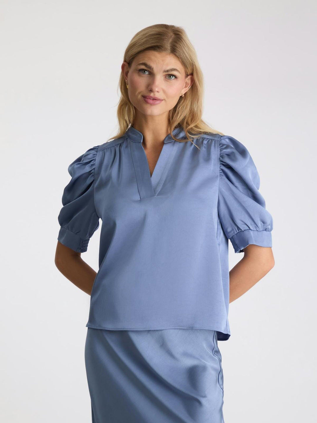 Neo Noir - Roella Heavy Sateen Blouse - Smoke Blue Bluser 