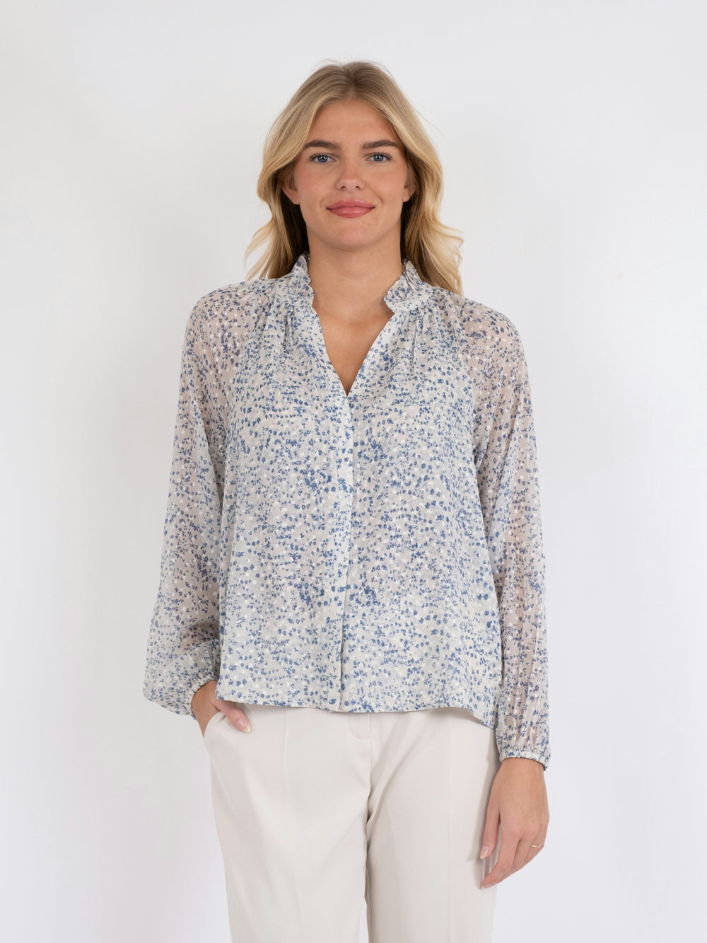 Neo Noir - Solbi Ditsy Dot Blouse - Light Blue