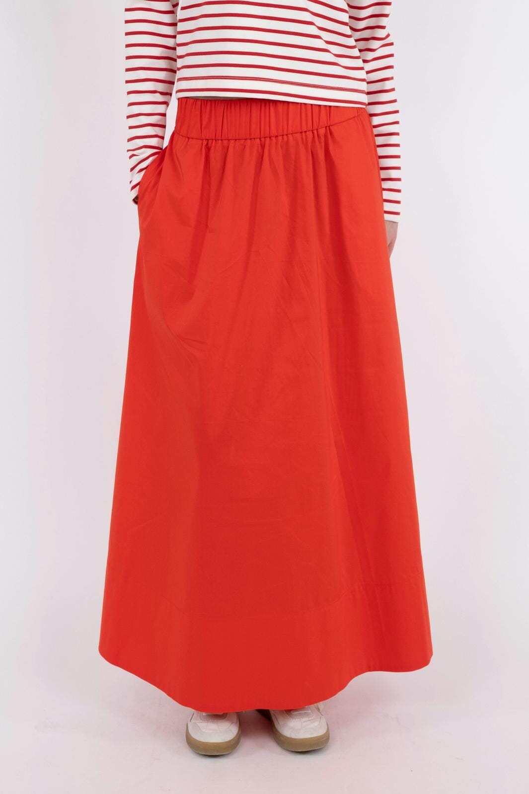 Neo Noir - Yara Long Poplin Skirt - Red