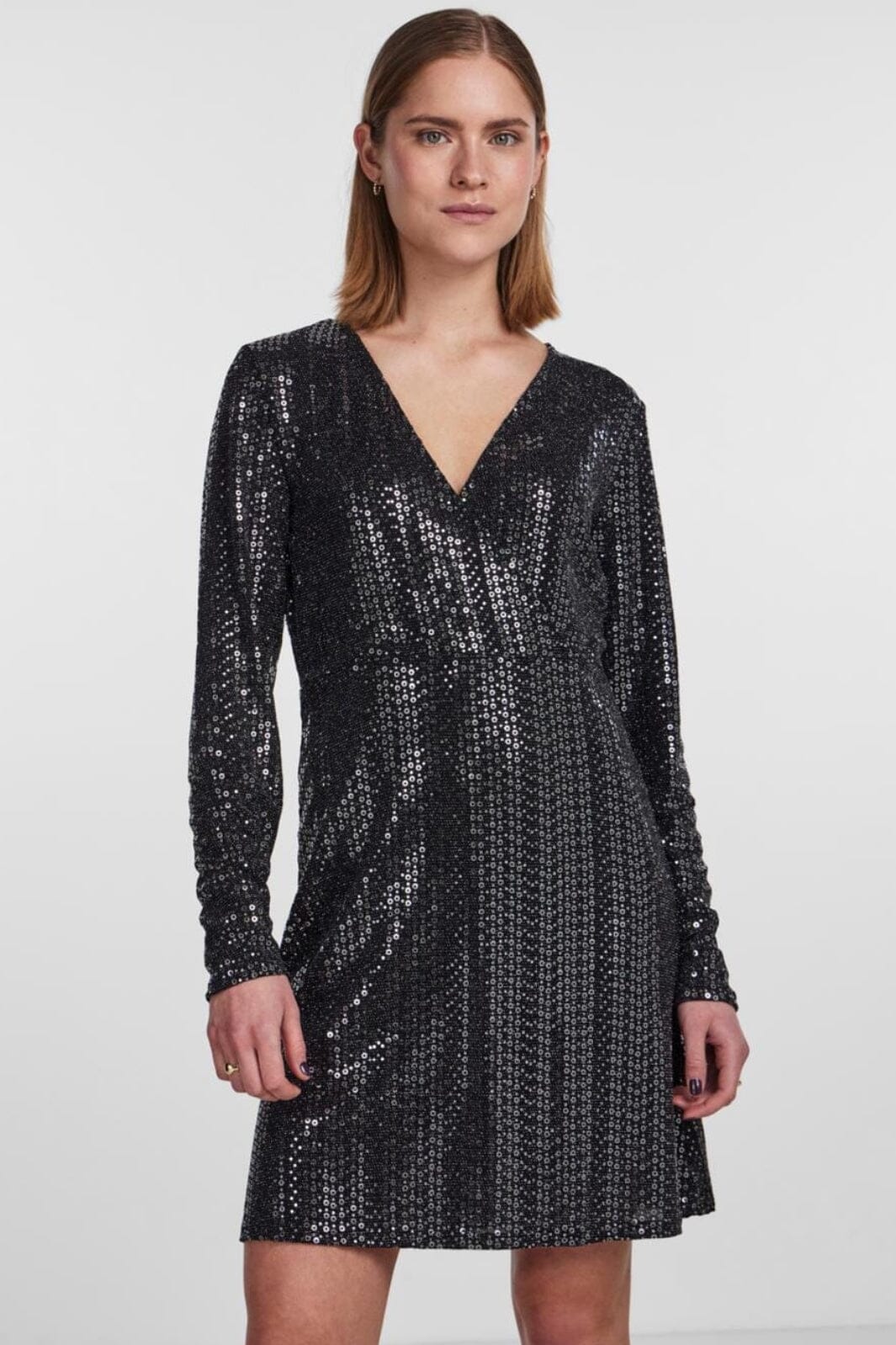 Pieces - Pcsiddy Ls Wrap Dress - 4351289 Black Silver Sequins Kjoler 