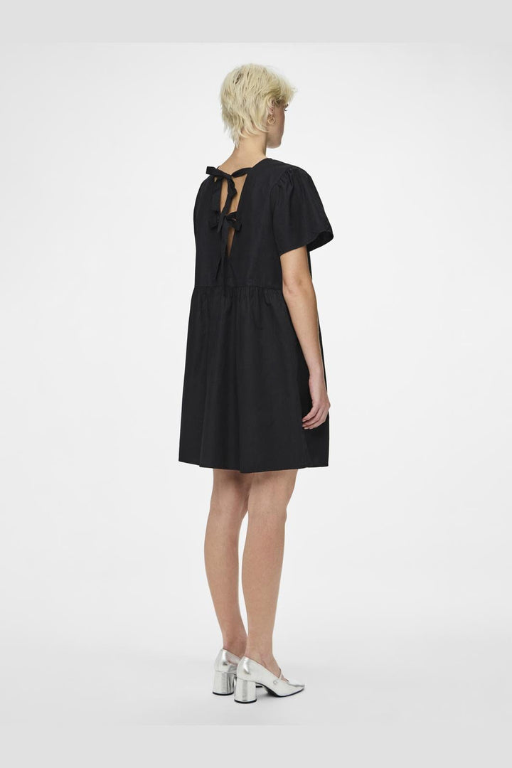 Pieces - Pcula Ss O-Neck Reversible Bow Dress - 4704157 Black