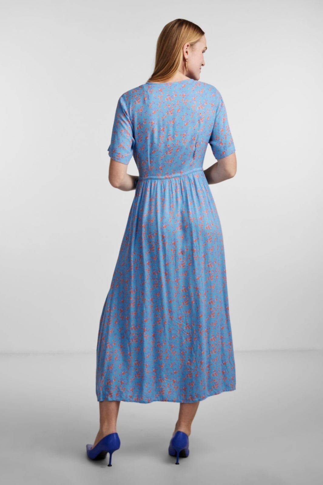 Y.A.S - Yasmicca Ss Long Wrap Dress S. - Ethereal Blue Micca print Kjoler 